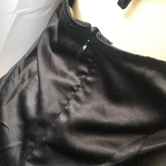 🖤1 LEFT🖤 Black halter slip dress! - Picture 11 of 13